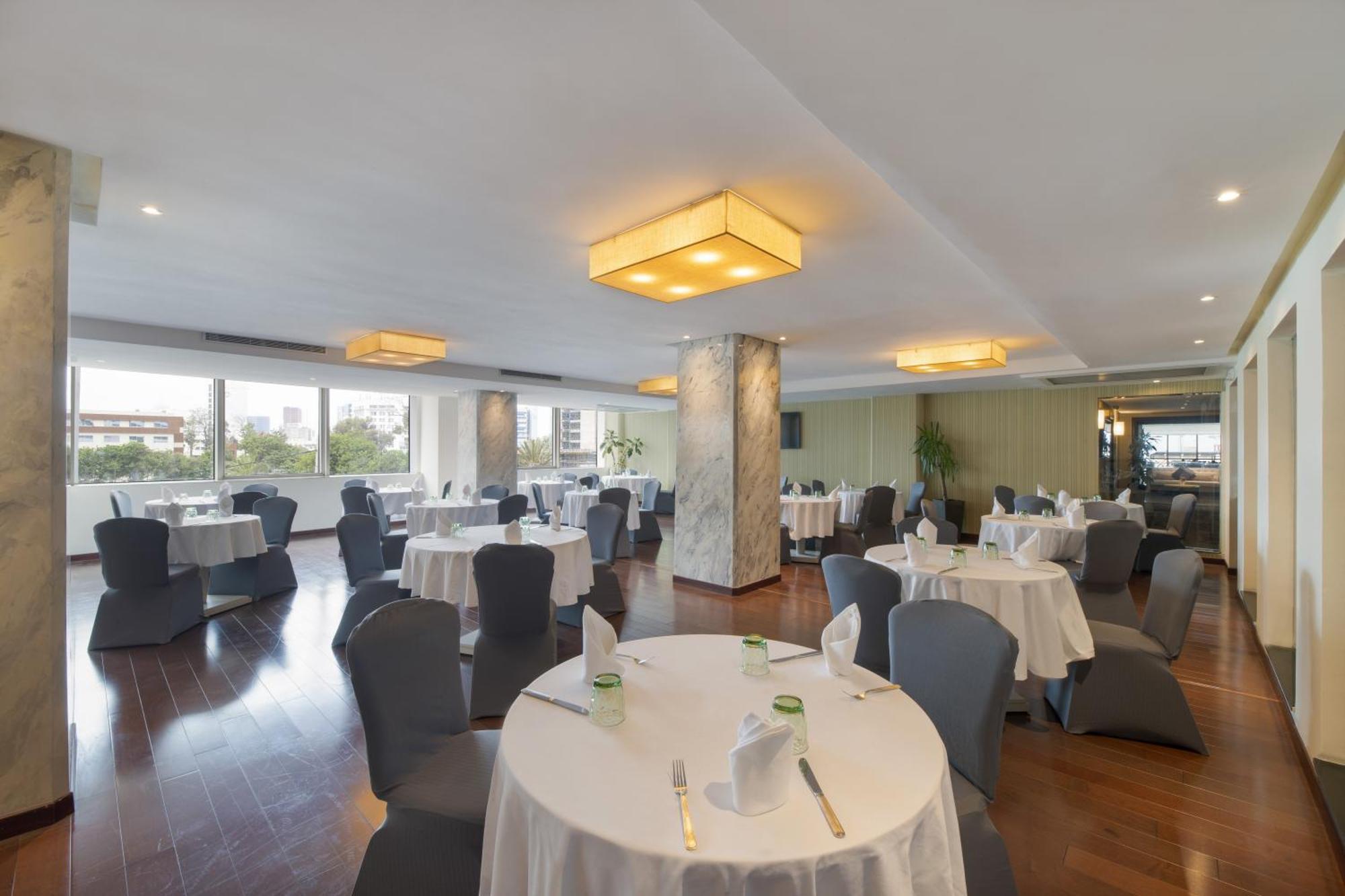 Grand Mogador City Center Casablanca Kültér fotó The restaurant